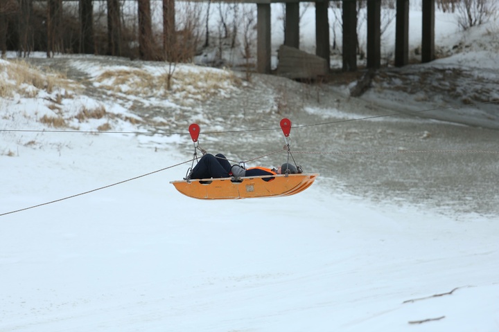 Dist Photo 1