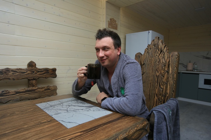 Dist Photo 1