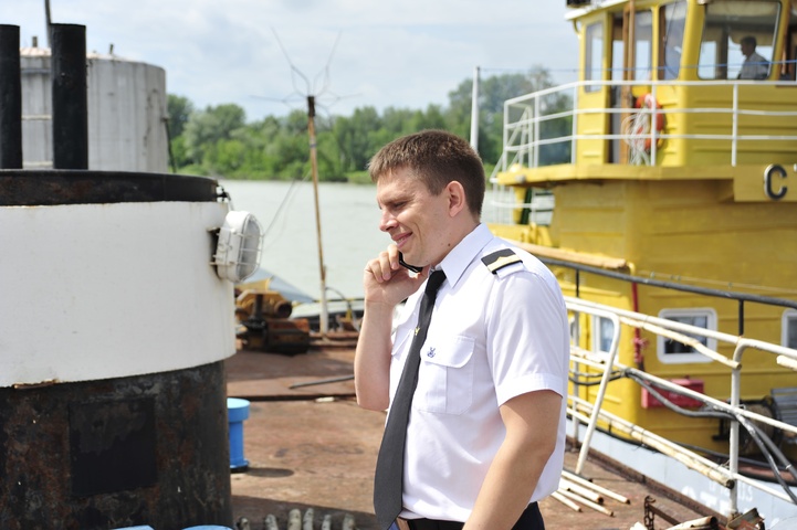 Dist Photo 1