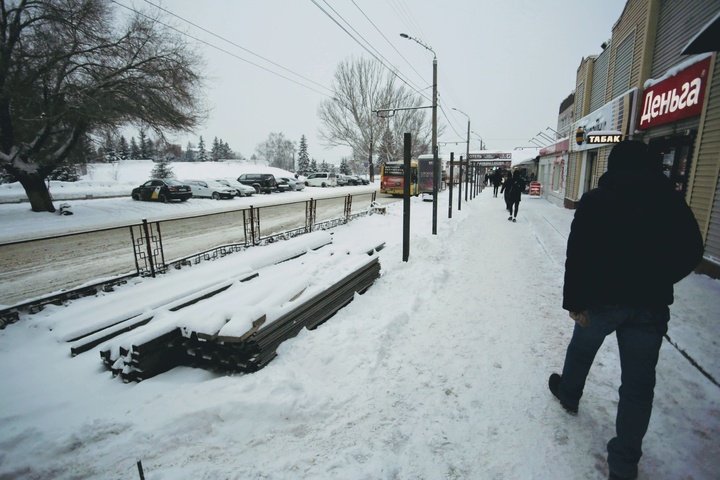 Dist Photo 1