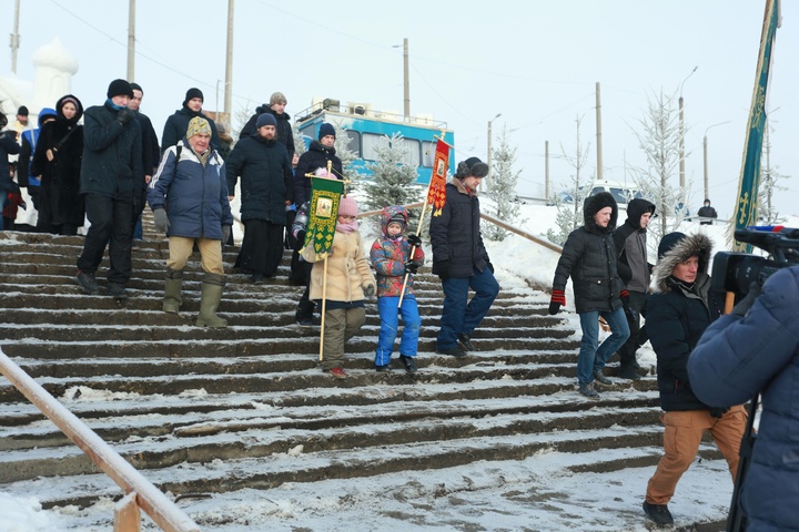 Dist Photo 1