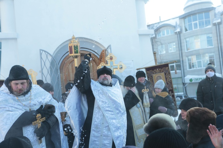 Dist Photo 1