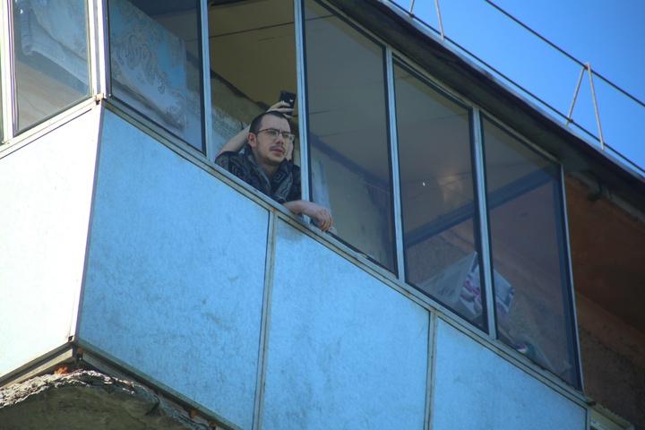 Dist Photo 1