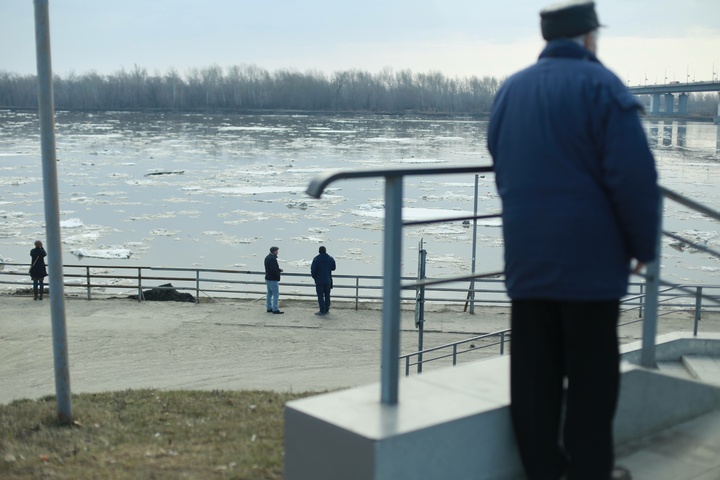 Dist Photo 1