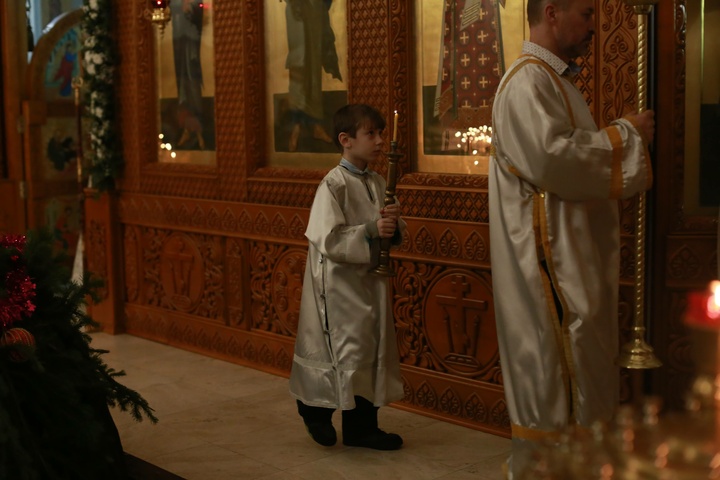 Dist Photo 1